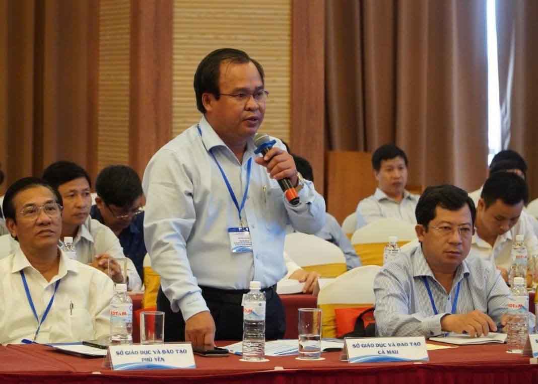 Lấy ý kiến thầy cô giáo làm then chốt khi sửa đổi SGK hay đổi mới GDPT