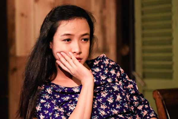 Lê Bê La ngậm ngùi: ‘7 năm cưới chồng không được về nhà mẹ đẻ đón giao thừa’