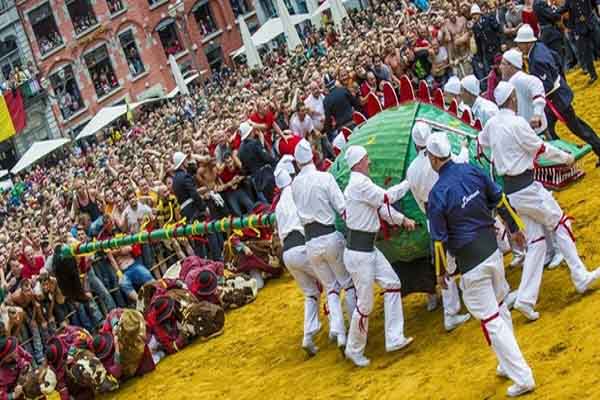 Lễ hội Dou Dou – dấu ấn của những nghi lễ đặc sắc