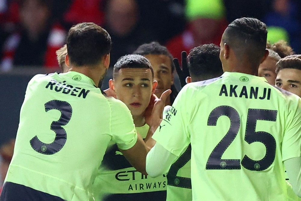 Giành chiến thắng dễ dàng, Man City tiến vào tứ kết FA Cup