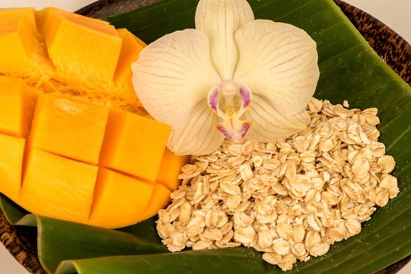 Làm mặt nạ từ xoài, vừa tiết kiệm vừa giúp đỡ nhà nông