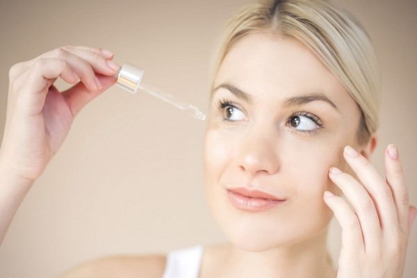 Bật mí 3 sản phẩm phục hồi làn da trắng sáng, mịn màng dành cho làn da nhạy cảm