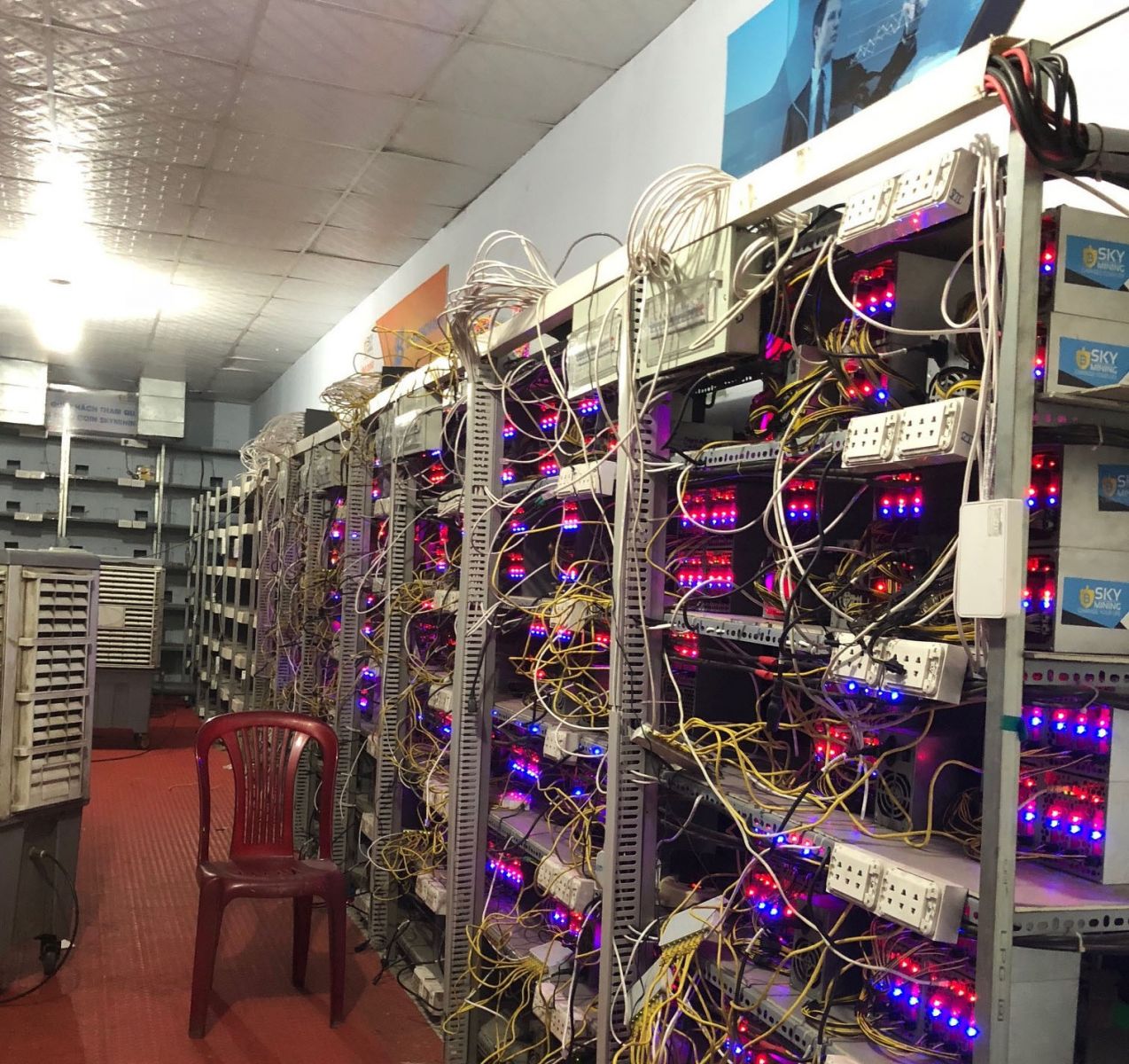 Nhà đầu tư hoang mang, chủ “mỏ đào” tiền ảo Sky Mining đã bỏ trốn?