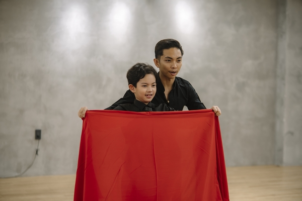 Hành trình đạt chức vô địch thế giới đáng ngưỡng mộ của con trai Phan Hiển