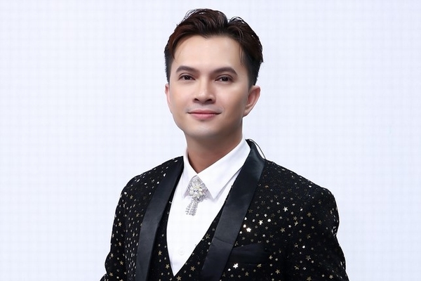 ‘Chán’ làm ca sĩ, Nam Cường trở thành giám đốc, đối đầu với chú ruột