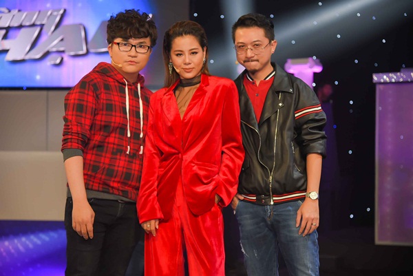 Nam Thư thả thính đấu sĩ khiến Đại Nghĩa phản đối