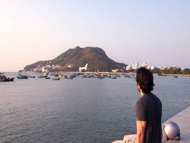 Người nước ngoài học được gì khi sống tại Việt Nam?