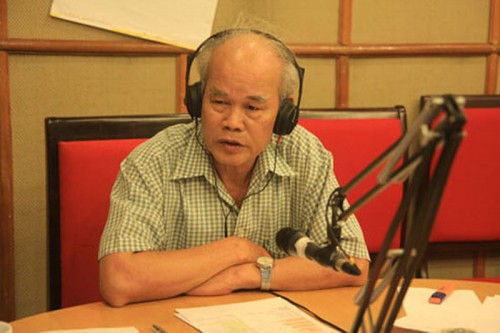 Nhà báo Đình Khải: Người vẽ lại trận đấu bằng ngôn ngữ