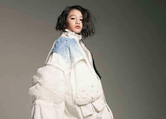 Trang phục thu đông cho siêu mẫu nhí