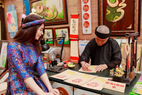 Khai bút đầu năm xuân Tân Sửu 2021 ngày nào hợp lý nhất?