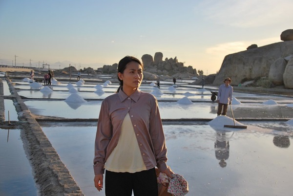 Tôn vinh di sản làng nghề truyền thống trên phim