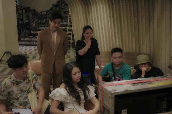 Mỹ nam Thái Lan Push Puttichai đóng phim với diễn viên Việt Nam