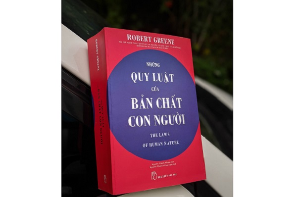 Robert Greene giúp con người cảm thông với nhau hơn qua những trang viết sắc bén
