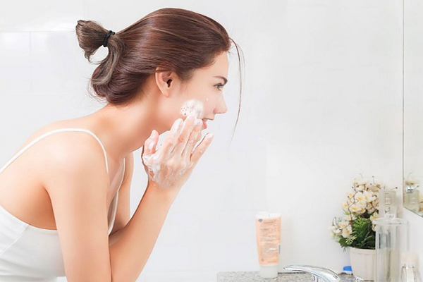 Cách chọn sữa rửa mặt theo loại da