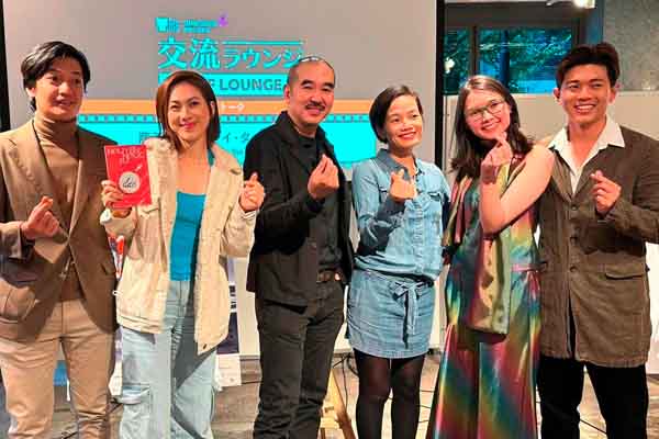 ‘Tro tàn rực rỡ’ – phim điện ảnh Việt tạo cú nổ tại Liên hoan phim quốc tế