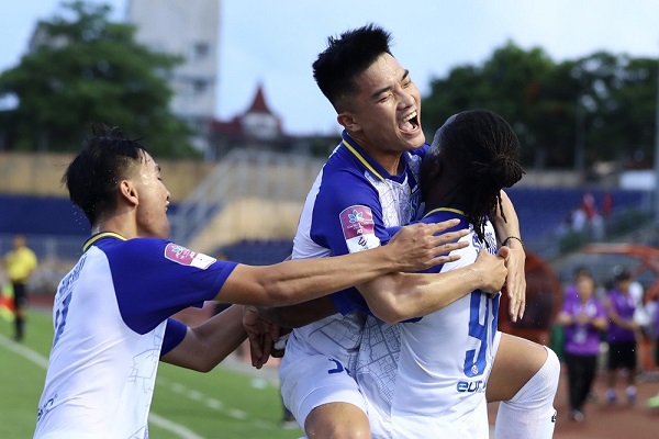 Vừa ‘thay tướng’, Sông Lam Nghệ An ngay lập tức có được chiến thắng