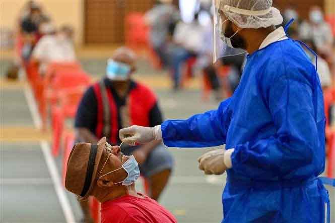 COVID-19: Số người mắc bệnh đã vượt mốc 100 triệu, 2,15 triệu ca tử vong