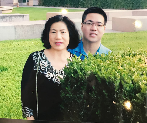 Cậu bé vô gia cư và tấm bằng ĐH Harvard