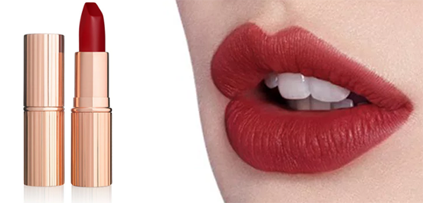 Hai thỏi son lấy cảm hứng từ sự quyền quý