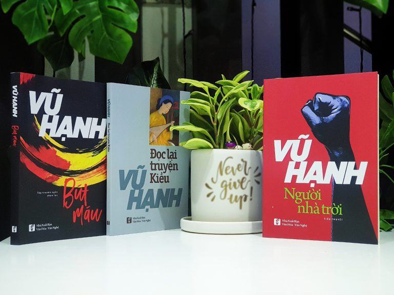 Giấy bút trong vòng dâu bể