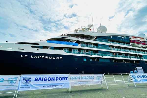 Tàu du lịch quốc tế lần đầu tiên đến TP.HCM sau dịch COVID-19
