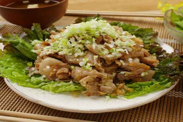 Lạ miệng với công thức từ thịt heo kiểu Nhật