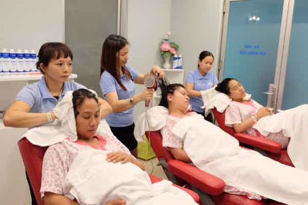 Từ ngày 20 tháng 3 bệnh viện Hùng Vương sẽ gội đầu miễn phí cho bà bầu