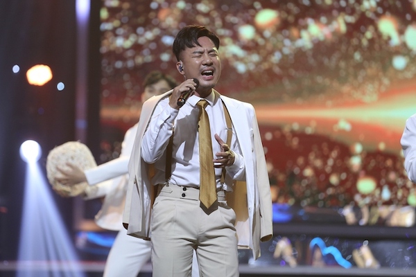 Quán quân ‘Trời sinh một cặp’ 2023: Chờ 16 năm mới được hát trên sân khấu lớn