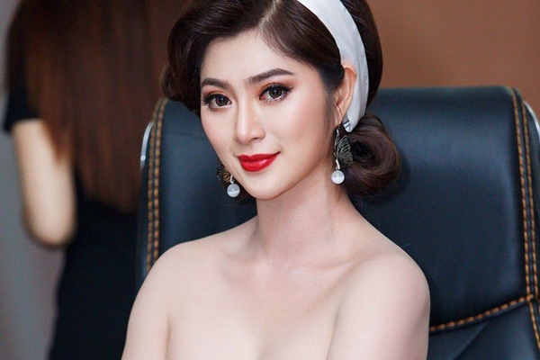 Thanh Trúc bức xúc trước tin đồn làm mẹ đơn thân