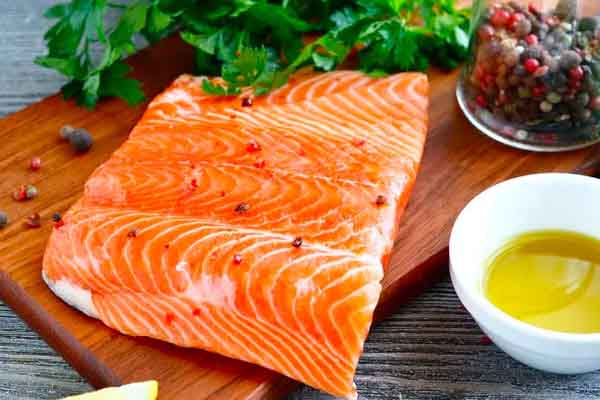 Cá hồi có thật sự an toàn như bạn nghĩ?