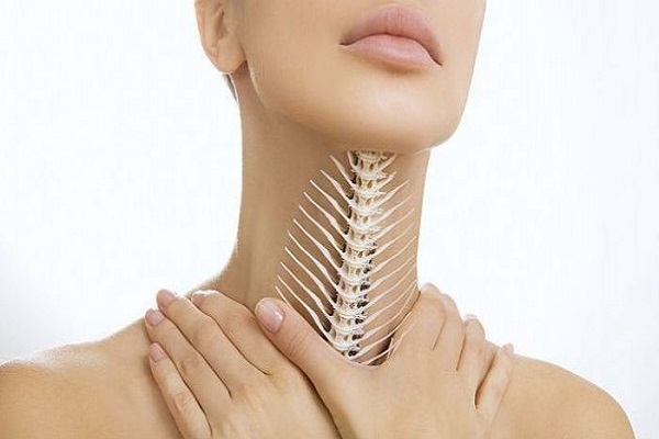 Những mẹo dân gian giúp chữa hóc xương cá đơn giản tại nhà