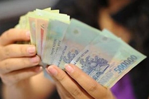 Năm 2022: Chứng khoán, bất động sản tăng trưởng ‘nóng’, thu thuế thu nhập cá nhân tăng mạnh