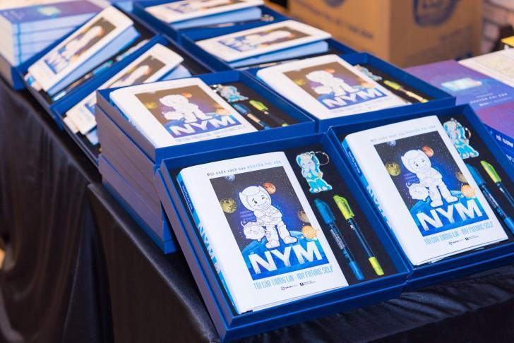 NYM – Tôi của tương lai: Cuốn ‘sách giáo khoa’ về trí tuệ nhân tạo