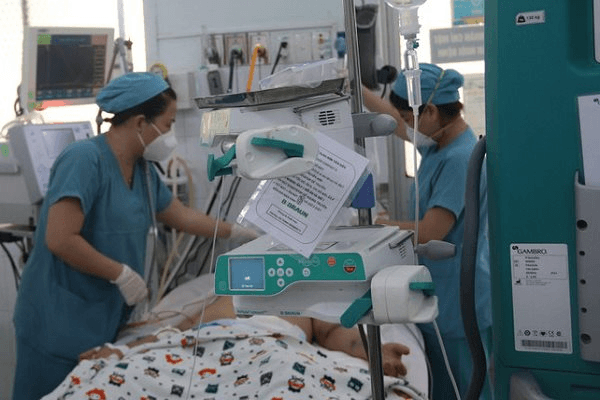 TP.HCM: Bệnh sốt xuất huyết tăng đột biến, gần cả trăm ca nặng và nguy kịch