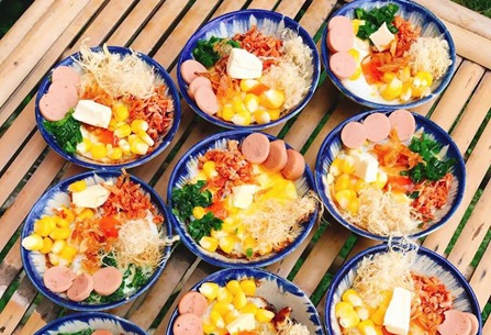 Trứng cút nướng chén thơm lừng