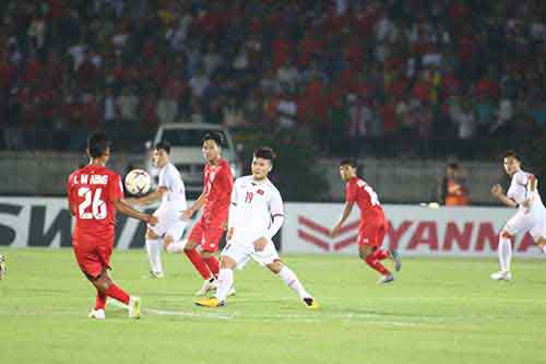 Myanmar 0 – 0 Việt Nam: Trọng tài đã từ chối  bàn thắng hợp lệ của Văn Toàn