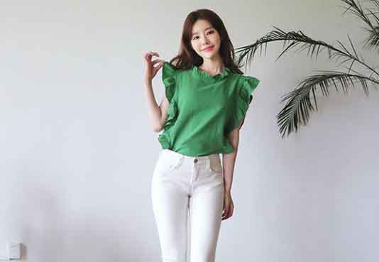 Phối đồ với sắc xanh lá và xanh ngọc