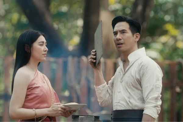 Ngược dòng thời gian để yêu anh: ‘Bom tấn’ cổ trang Thái Lan mang dấu ấn thời gian trên 100 năm