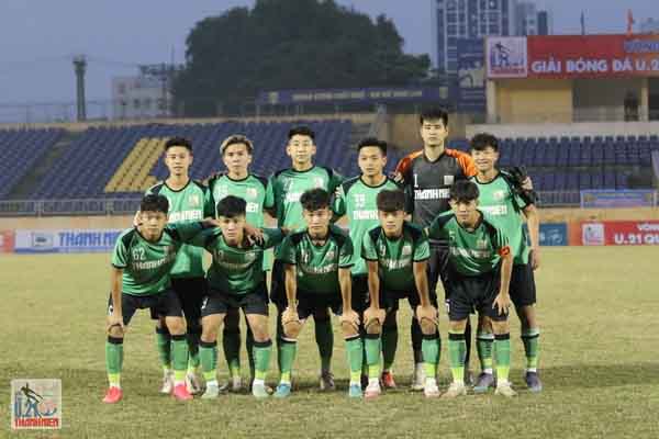 VCK U.21 Quốc gia Thanh Niên 2022: Cơ hội nào cho U.21 Nutifood vào tứ kết khi liên tiếp để thua và trụ cột Quốc Việt dính chấn thương? 