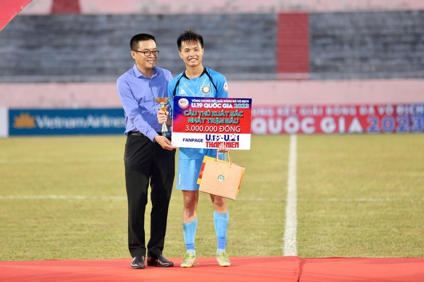 Chung kết – ‘Cầu thủ xuất sắc nhất trận’ Lê Anh Tuấn: ‘Người hùng’ tỏa sáng đưa U.19 ĐA. Thanh Hóa chạm cúp vô địch U.19 Quốc gia 2023