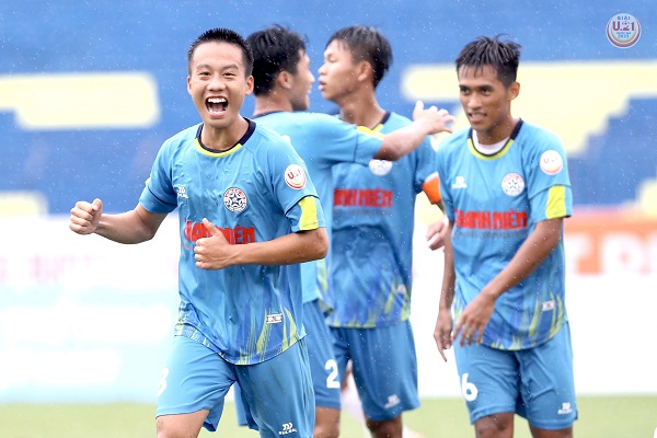 VCK U.21 Quốc gia Thanh Niên 2023: Thắng dễ Long An, PVF-CAND điền tên vào vòng bán kết
