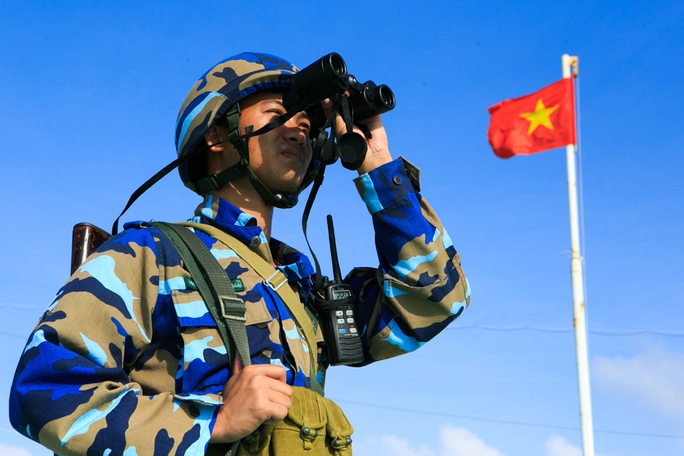 Những người trẻ ‘làm lính’ thời bình