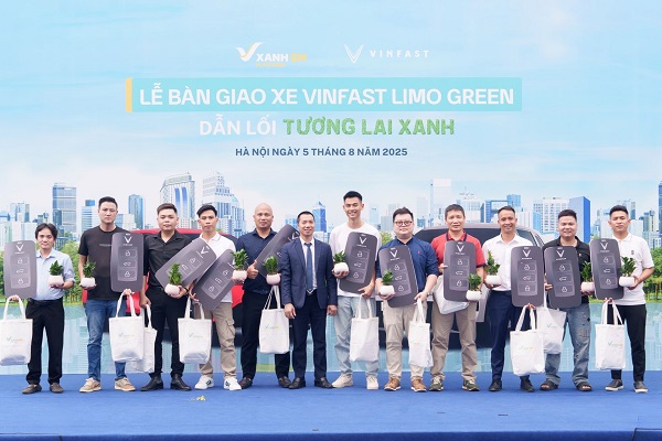 VinFast Limo Green dáng đẹp, nội thất rộng hơn nhiều xe MPV cùng tầm tiền