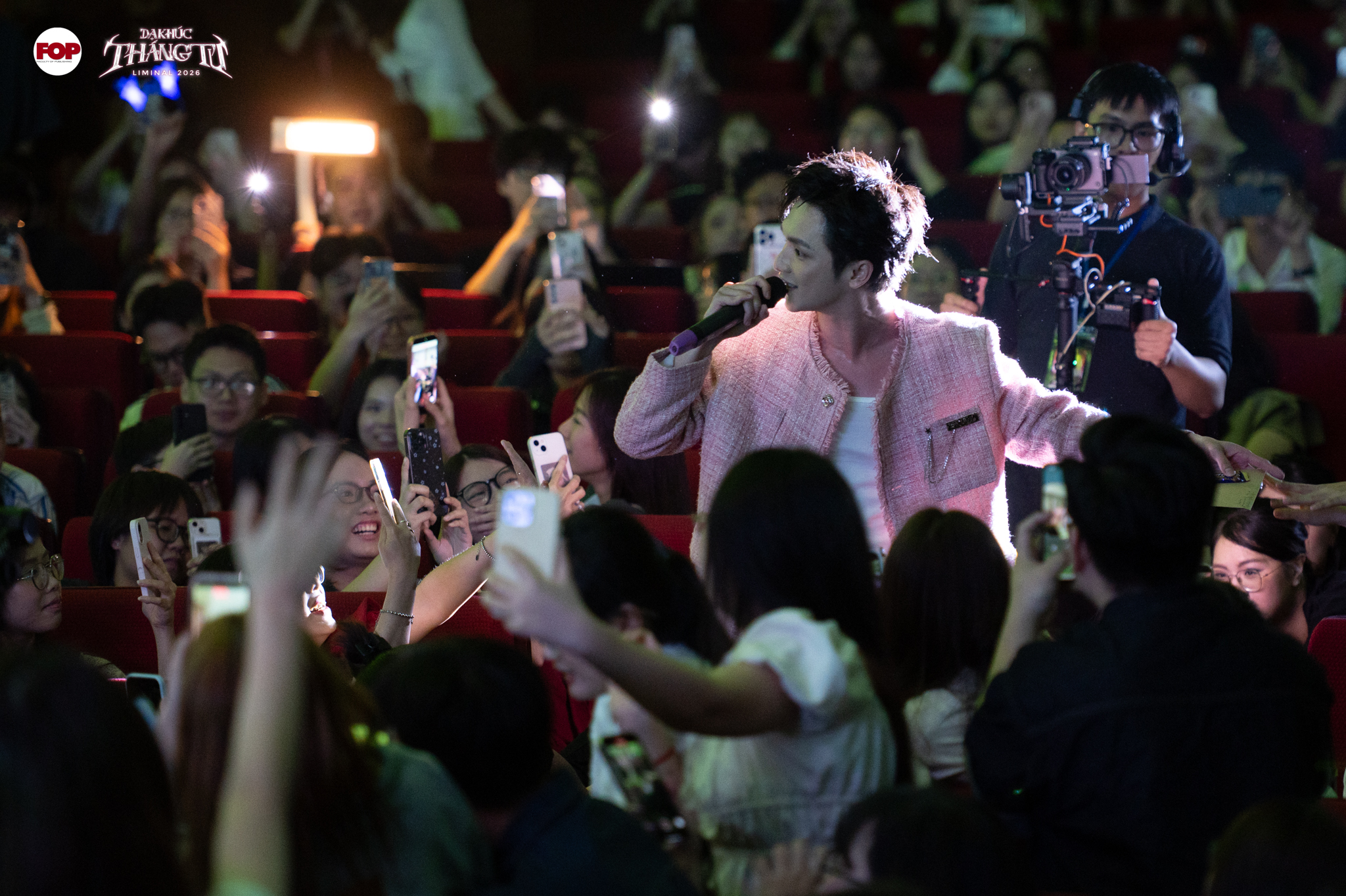 ‘Chạm ngõ’ cảm xúc tại đêm nhạc Dạ Khúc Tháng Tư 2026