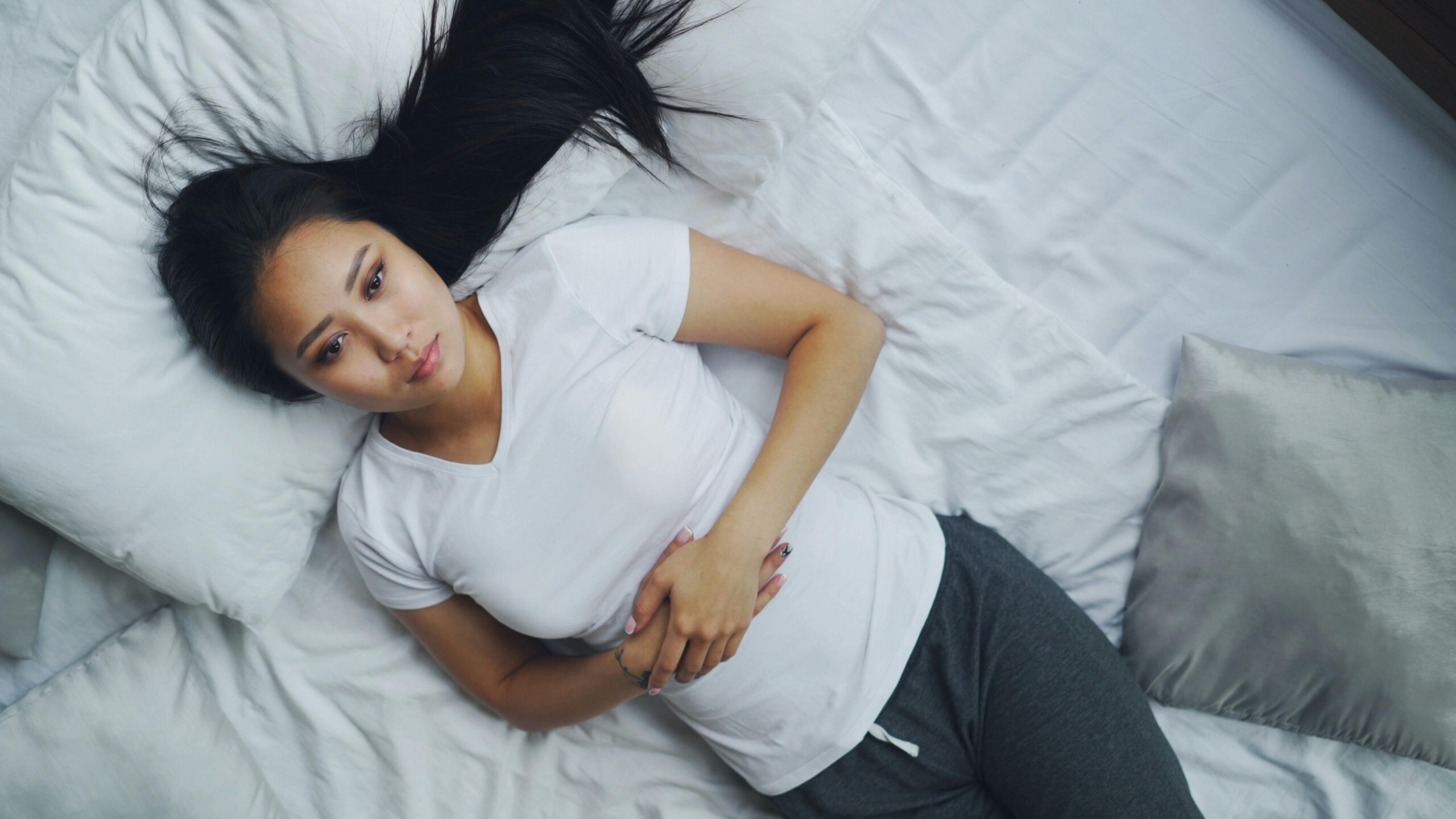 Vì sao căng thẳng kéo dài gây hại cho dạ dày và đường ruột?