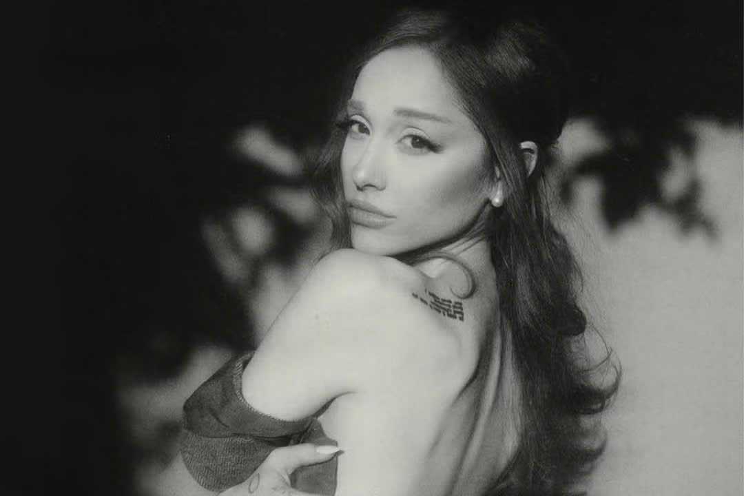 Ariana Grande chính thức trở lại với ca khúc mới ‘hate that i made you love me’, hé lộ album thứ 8