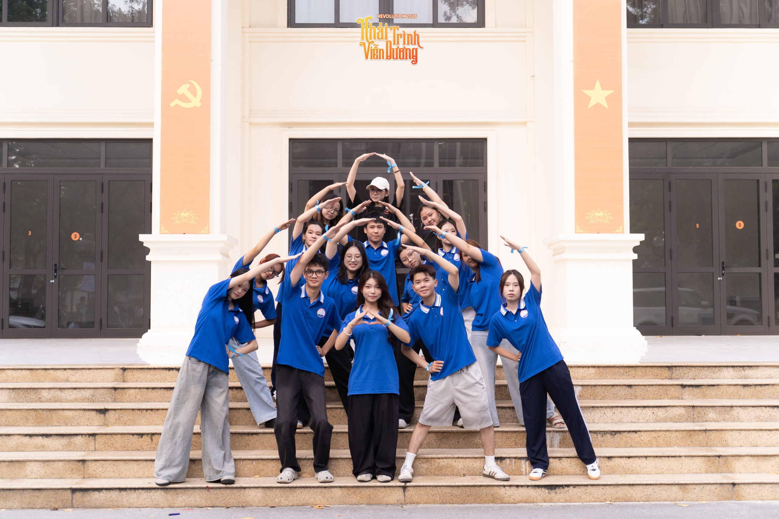 Vọng Hải Khai Tâm - Hành trình 'rẽ sóng vươn khơi' của những tân thủy thủ trường Báo