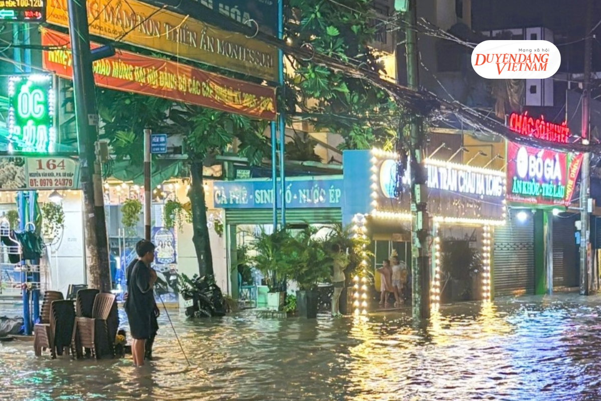 Ngập sau mưa: Những câu chuyện phía sau dòng nước