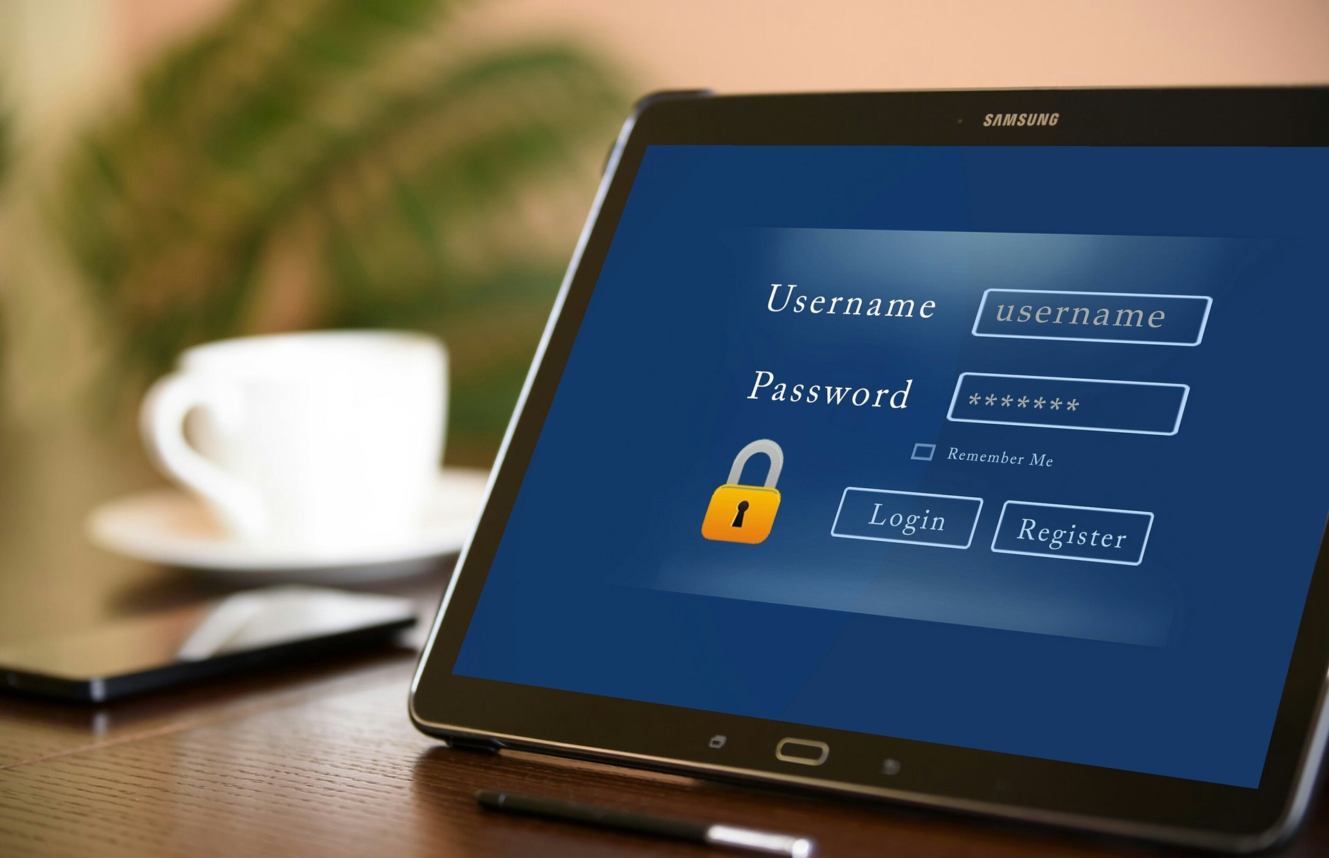 Giả mạo tên miền website – thủ đoạn mới, đánh lừa thị giác quá tinh vi