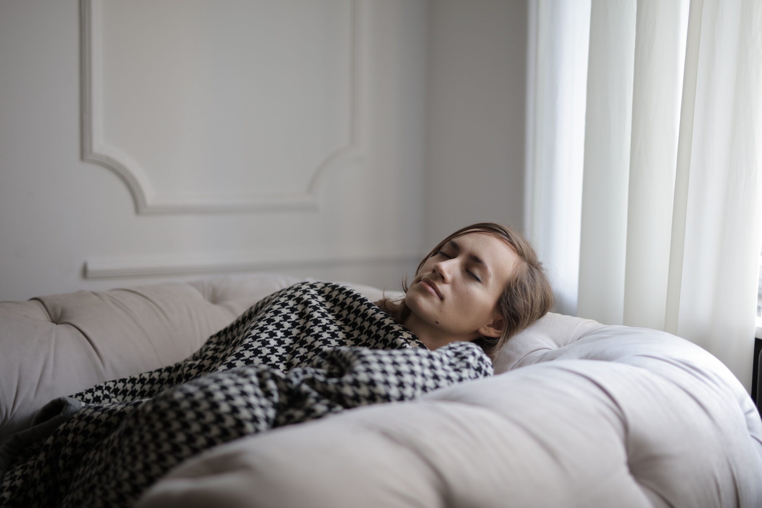 Ngủ trưa bao lâu là đủ để cơ thể và năng lượng phục hồi nhanh nhất?
